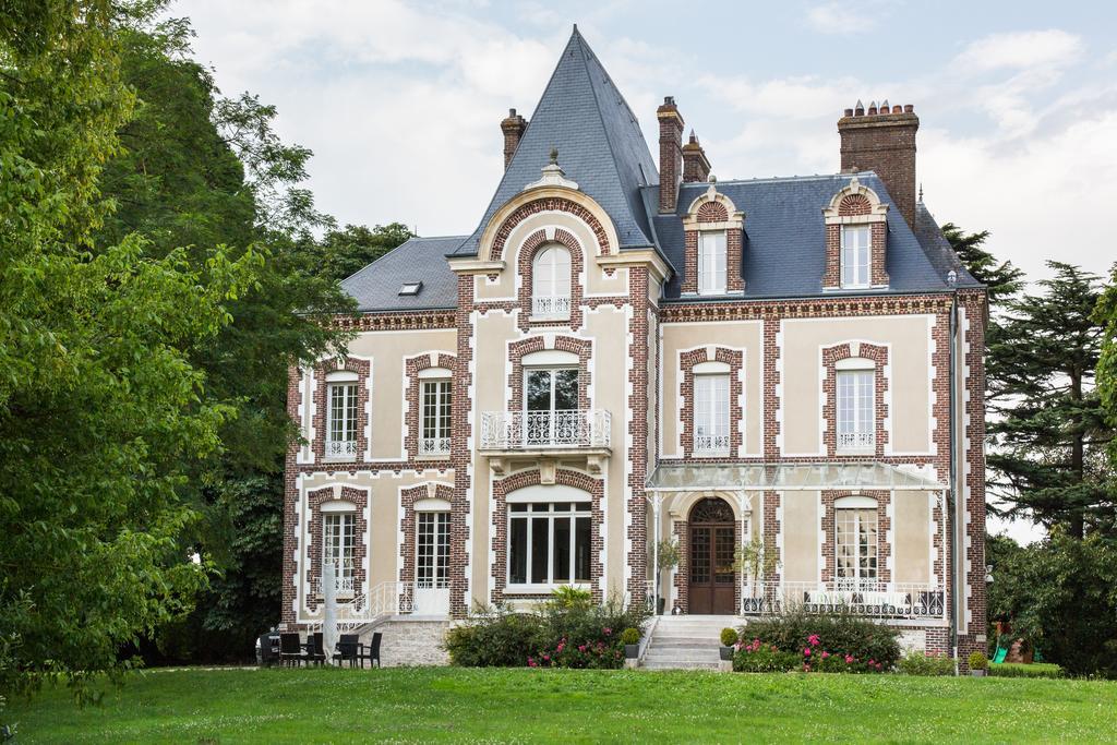 Chateau De La Folie Trie-Chateau Экстерьер фото
